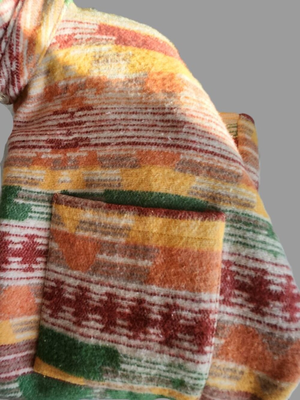 NWT Davi & Dani oversized Southwestern print shacket in size Small. - Picture 3 of 12